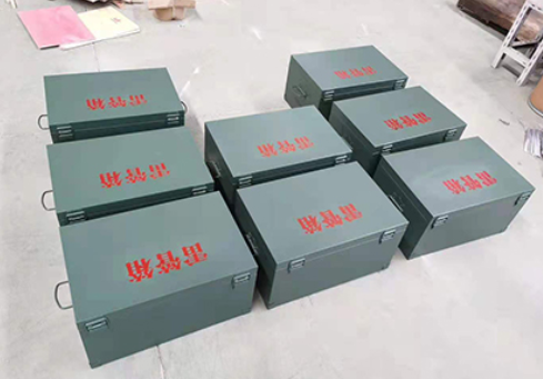 北安炸药箱和雷管箱一般是怎么存放的？